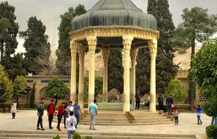  فال حافظ امروز پنجشنبه 4 اردیبهشت ماه 1404 