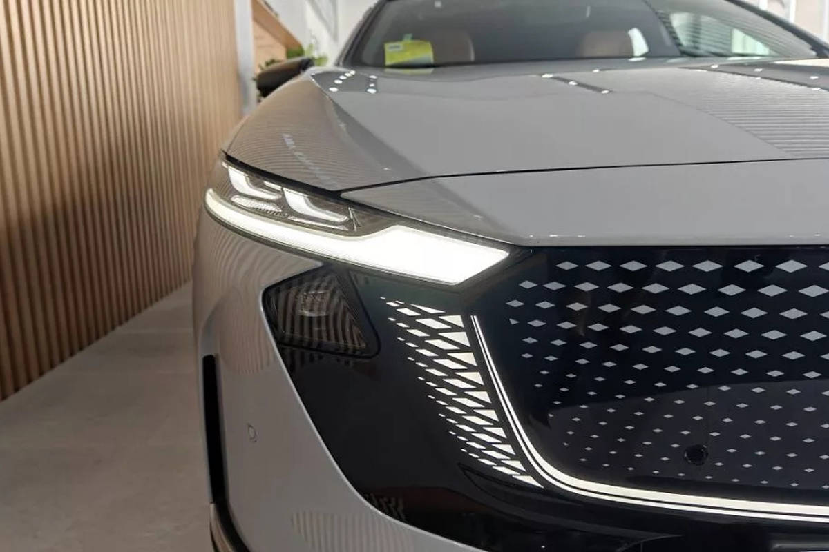 عرضه مزدا EZ-6 با قیمتی کمتر از 20 هزار دلار در چین آغاز شد