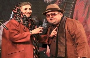 ماجرای ازدواج اکبر عبدی و همسرش در برنامه جوکر + ویدئو
