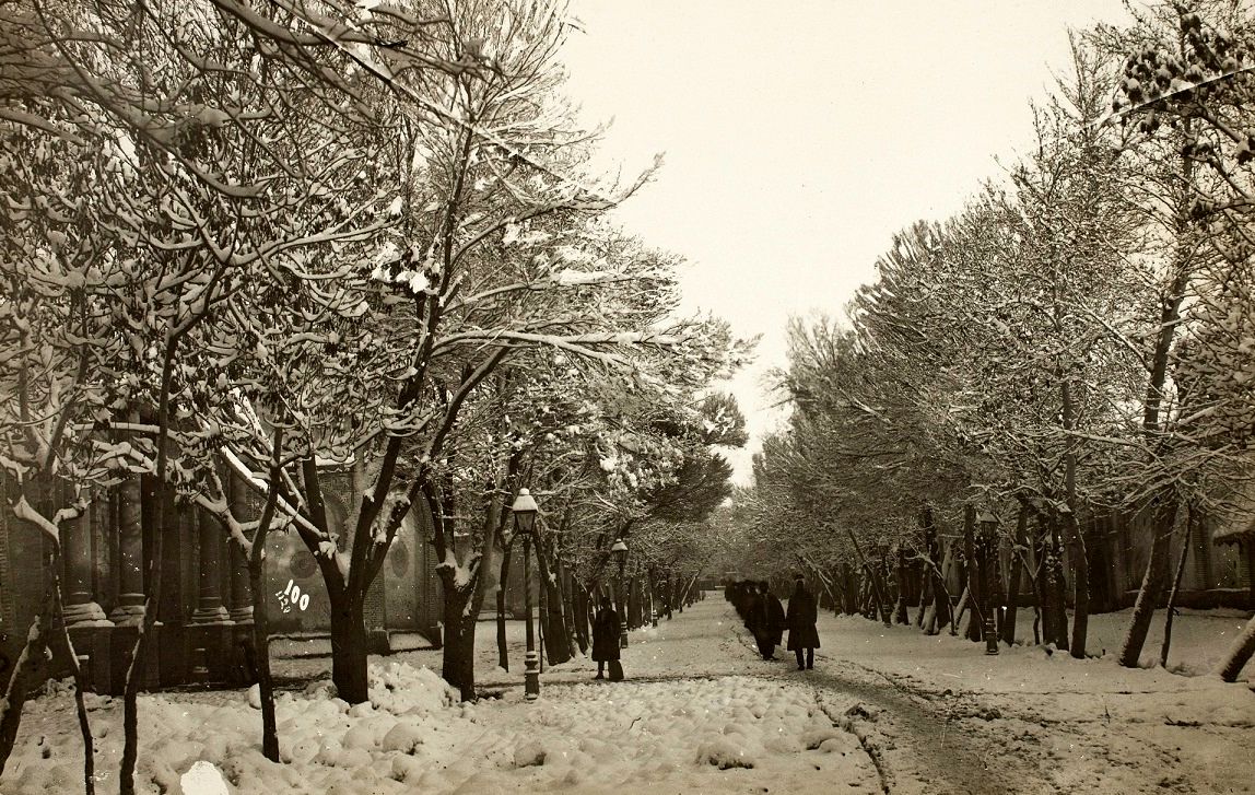 برف سنگین تهران در 150 سال پیش + عکس