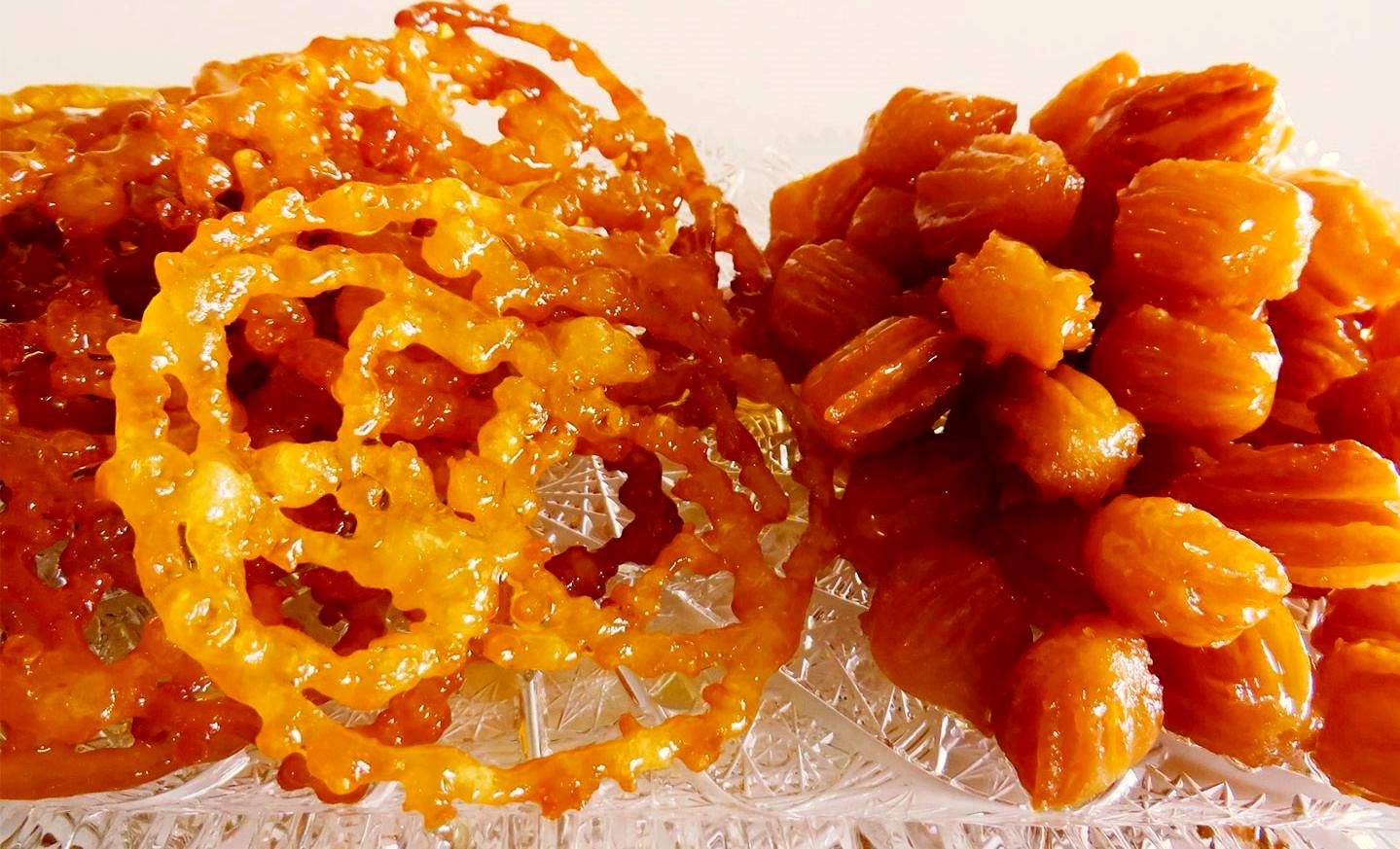 زولبیا و بامیه برشته‌تر ترکیبات مضر بیشتری دارند
