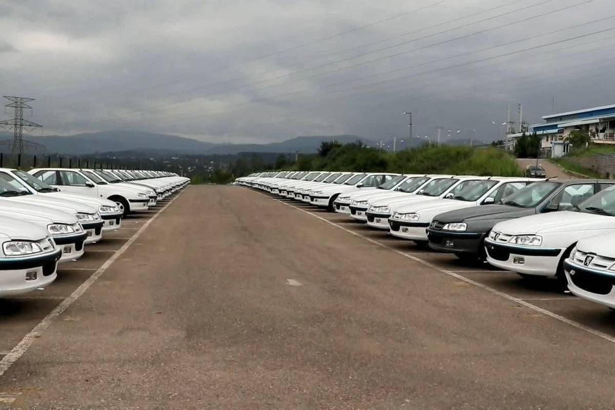 قیمت جدید کارخانهای محصولات ایران خودرو در شهریور مشخص شد