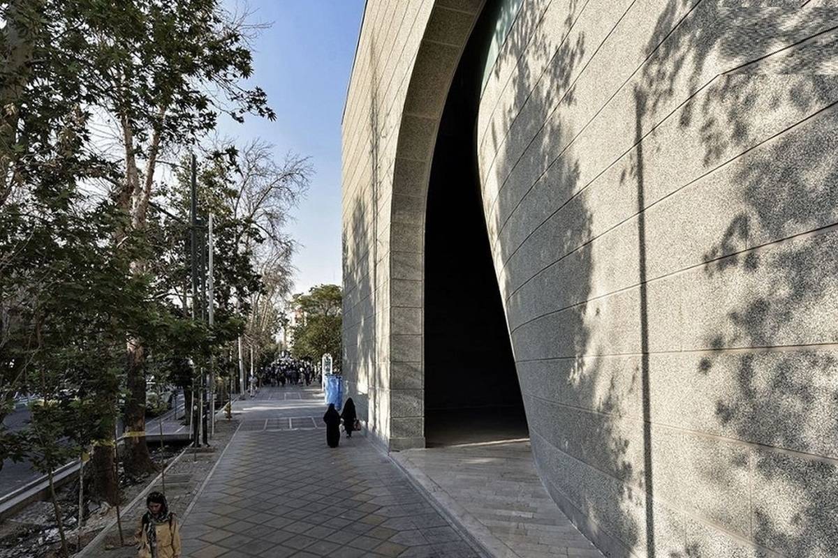 معماری متفاوت جنجالیترین «مسجد» تهران + تصاویر