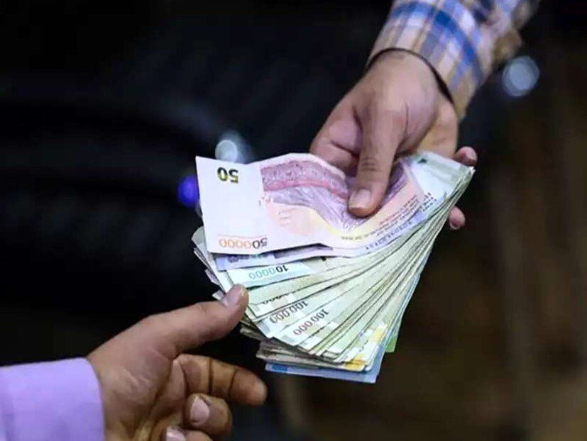 بازنشستگان حساب‌هایشان را چک کنند/ امروز حساب بازنشسته‌ها چقدر شارژ می‌شود؟