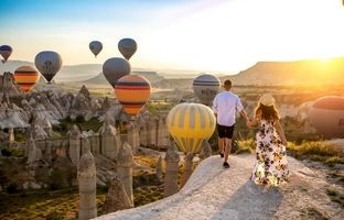 مناظر رویایی سرزمین بالن‌ها در ترکیه + ویدئو