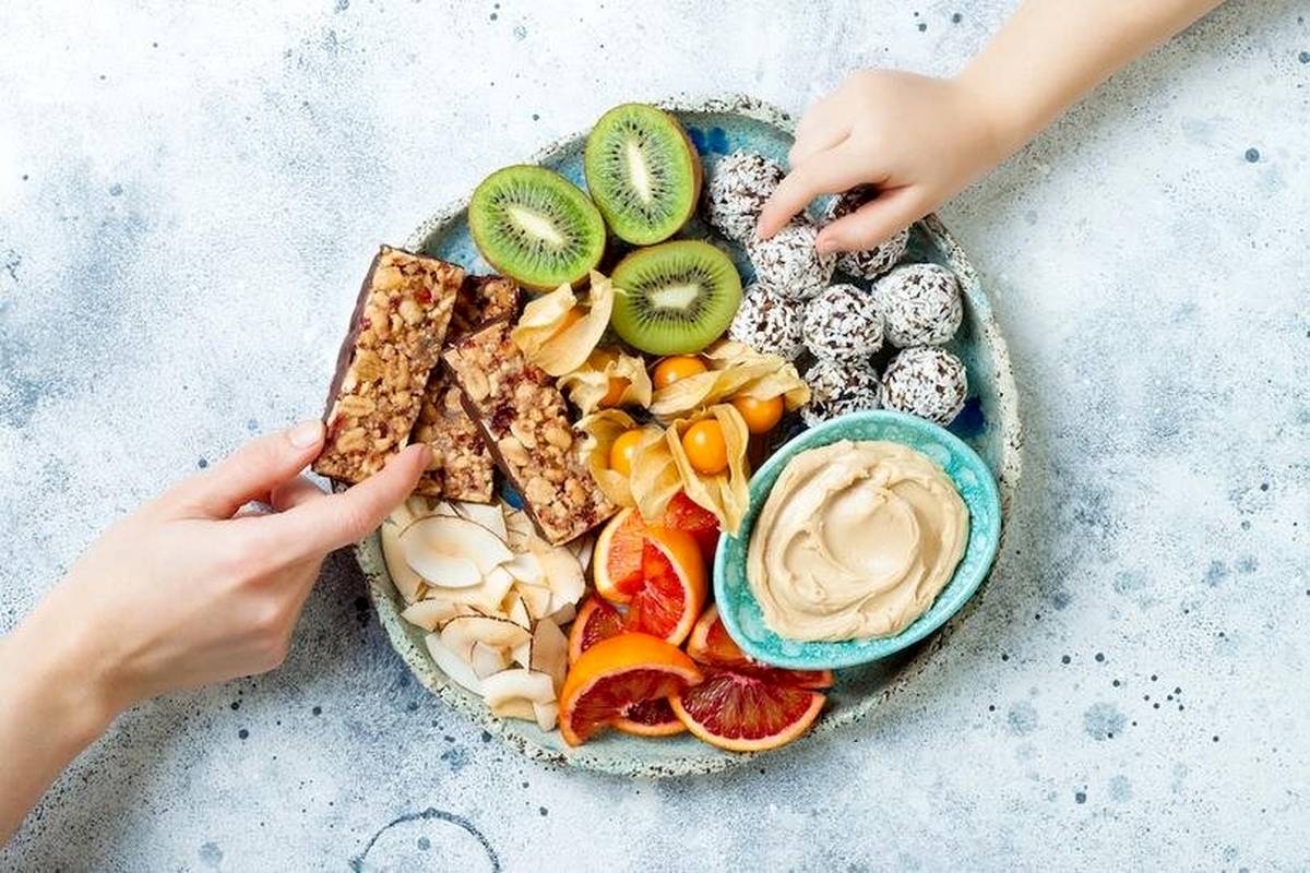 ۱۰ میانوعده خوشمزه و رژیمی که به کاهش وزن کمک میکند