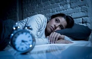 ۸ دلیل برای بی‌خوابی شبانه/ این ۱۲ توصیه را جدی بگیرید