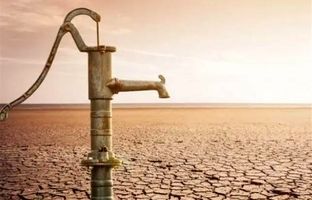 آب در جهان کمیاب شد؛ ۲۰۰۰ گیگاتن منابع آبی از دست رفته است