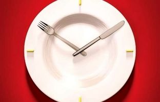 آیا «فستینگ» بر ابتلا یا پیشگیری از سرطان تاثیر دارد؟