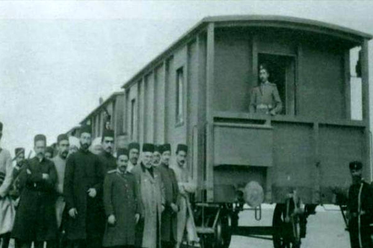 افتتاح خط آهن تبریز-جلفا توسط محمدحسن میرزا + تصویر