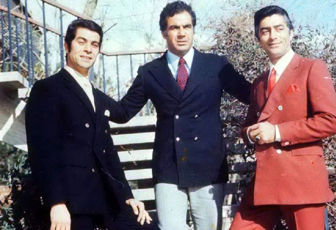 ناصر ملک مطیعی در مراسم ازدواج علی حاتمی و زری خوشکام؛ سال 1350 + عکس