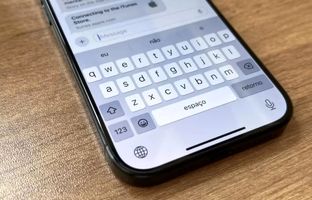 آشنایی کامل با تنظیمات و قابلیت‌های کیبورد آیفون