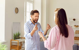 ۳ جمله‌ سمی که می‌توانند رابطه‌ عاشقانه‌تان را نابود کنند