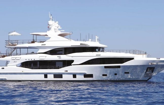 گران‌ترین قایق جهان با بدنه‌ای از ۱۰۰ هزار کیلوگرم طلای ناب +ویدئو