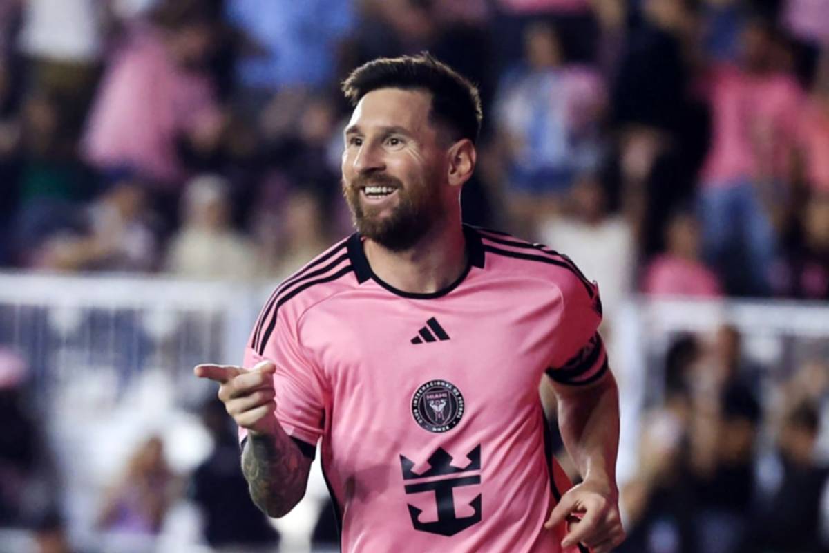 
دلیل غیبت لیونل مسی در کاخ سفید اعلام شد
