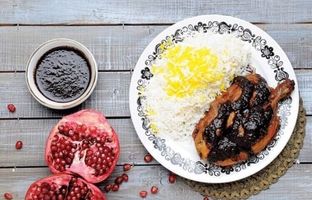 سس اکبر جوجه چطوری درست می شود ؟ ؛ راز خوشمزگی اکبر جوجه رستورانی | روش های تهیه سس رب انار برای اکبر جوجه