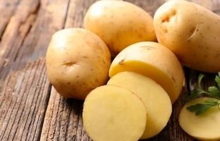 هشدار؛ اگر سیب زمینی به این شکل و رنگ بود سمی است