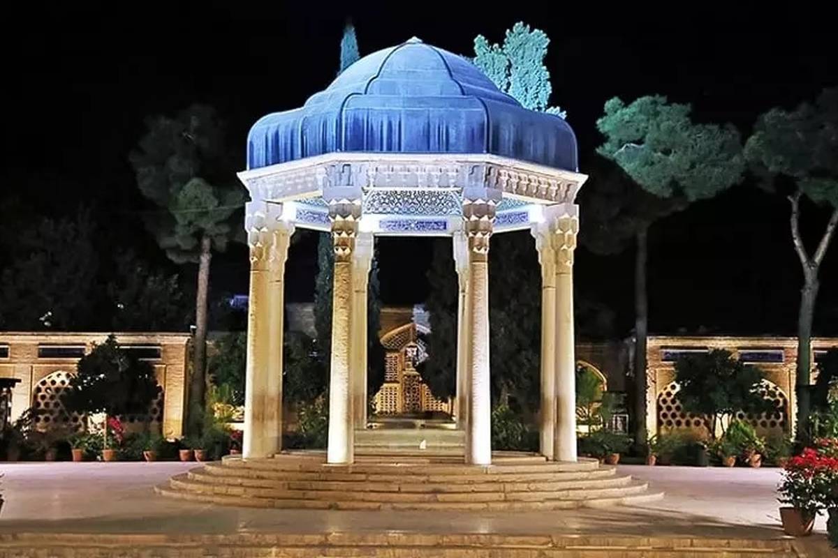 فال حافظ امروز شنبه یک شهریور ماه 1404