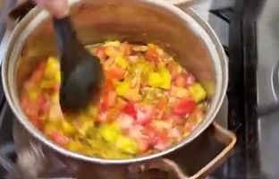 طرز تهیه اشکنه اصیل و سنتی؛ غذای خوشمزه اراکی ها + ویدئو