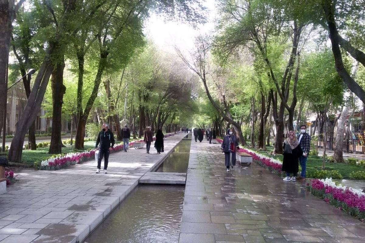 تصویری کمیاب از چهارباغ اصفهان در 134 سال قبل