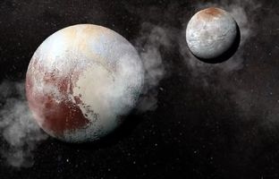 کشف جدید دانشمندان: پلوتو بزرگ‌ترین قمرش را با بوسه یخی ۱۰ ساعته تصاحب کرده است!