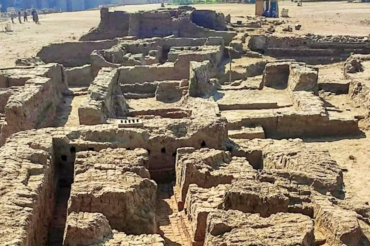 (تصاویر) کشف جالب توجه یک شهر رومی 1800ساله در مصر