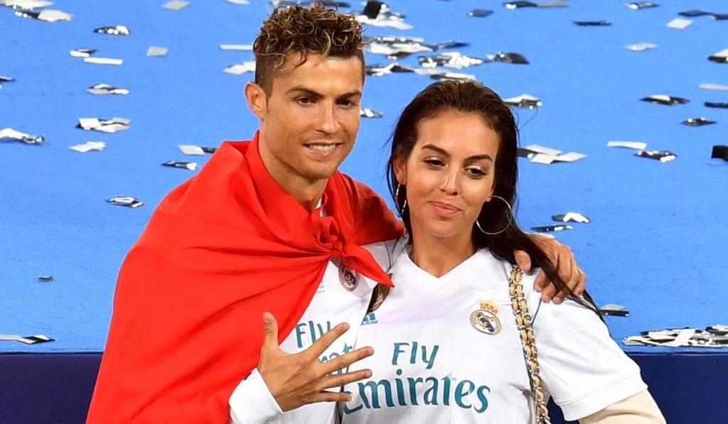 رونالدو در دستان جورجینا قرار گرفت