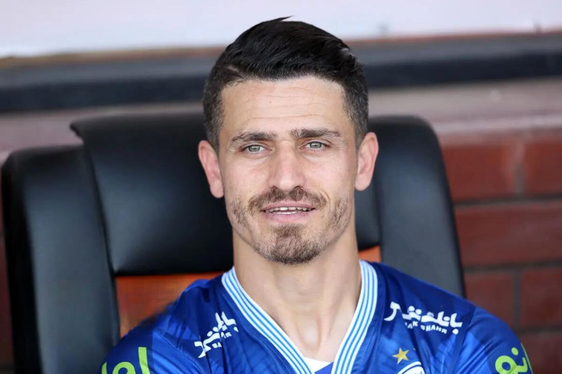 بیوگرافی وریا غفوری