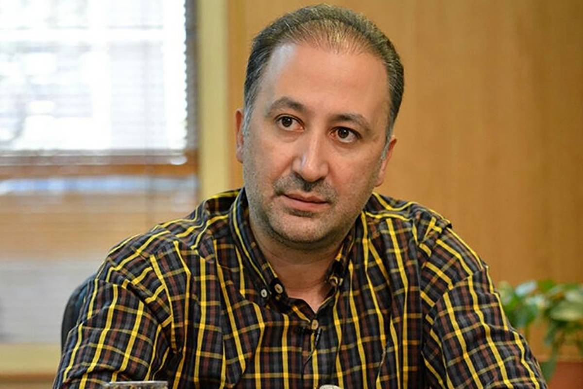(ویدئو) گریه ناگهانی مجری صداوسیما روی آنتن زنده