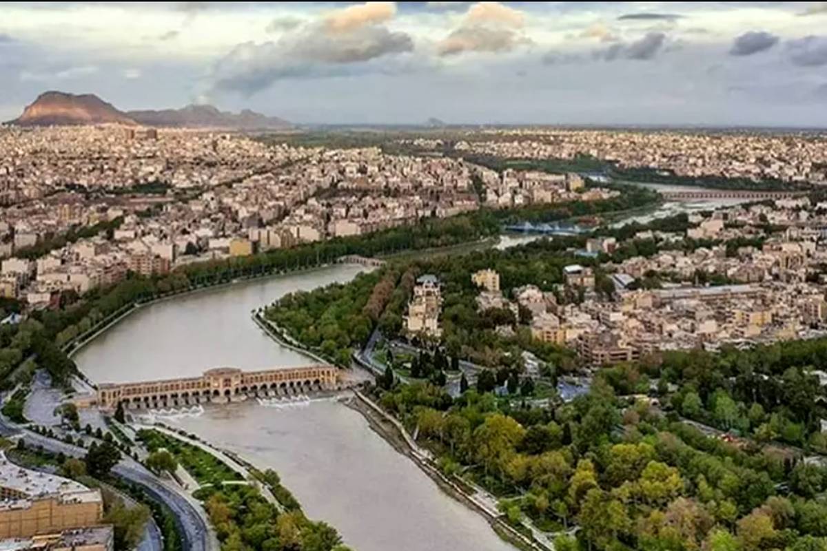 جذابترین پارکهای اصفهان که اردیبهشت یه صفای دیگه داره!