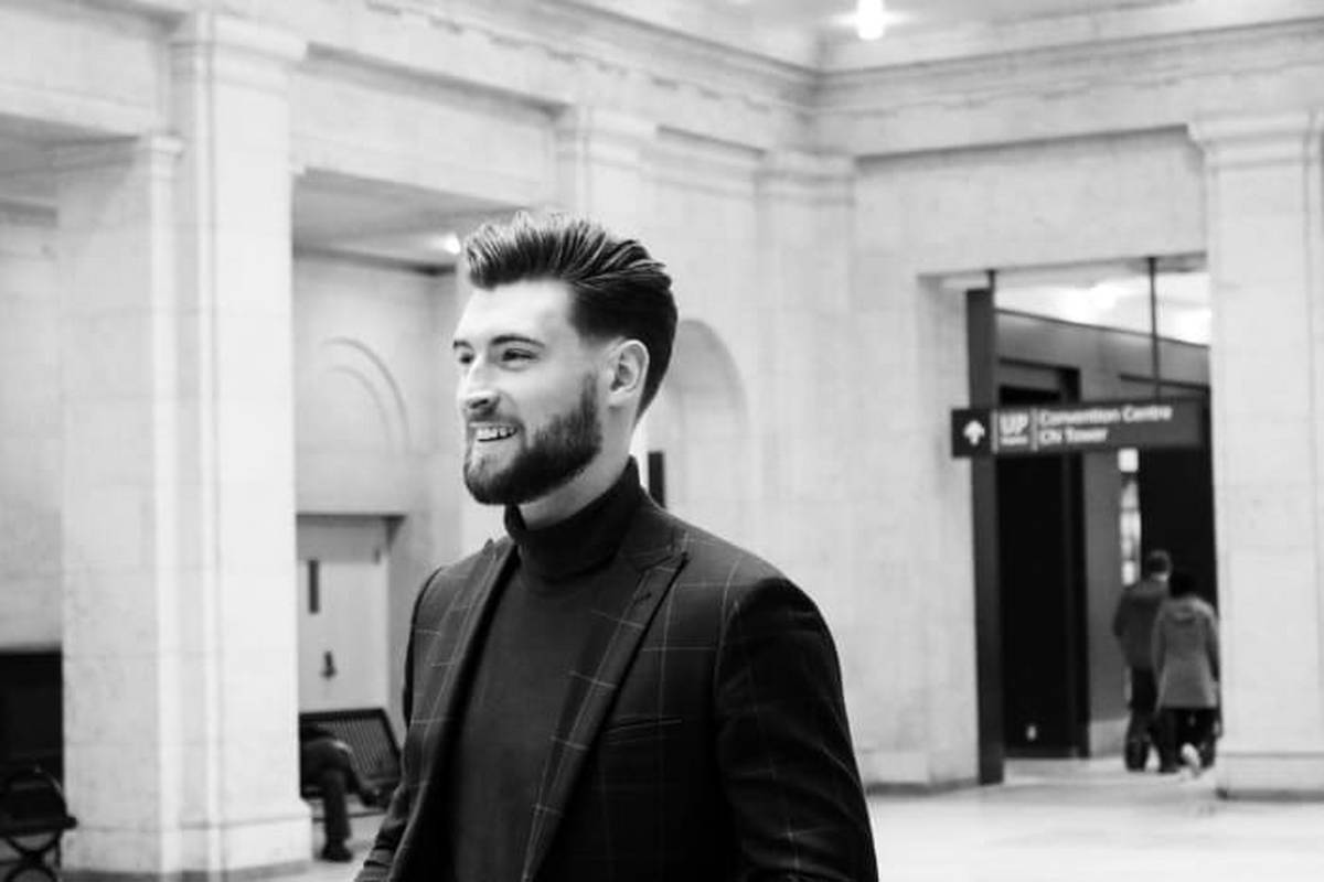 راز جذابیت افراد کاریزماتیک آیا شما هم میتوانید کاریزماتیک باشید؟