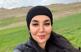 استایل به سبک سلبریتی‌ها؛ استایل اسپرت هدی استواری مناسب طبیعتگردی