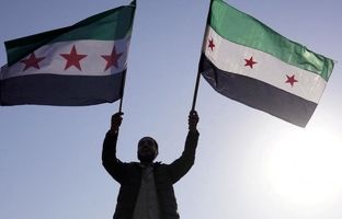 اشک شوق پیرمرد سوری با شنیدن خبر فرار بشار اسد + ویدئو