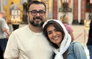سپند امیرسلیمانی و مونا کرمی زمان تولد پسرشان را اعلام کردند‌ + ویدئو