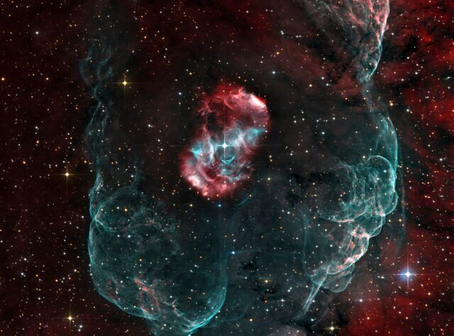 سحابی تخم اژدها + عکس