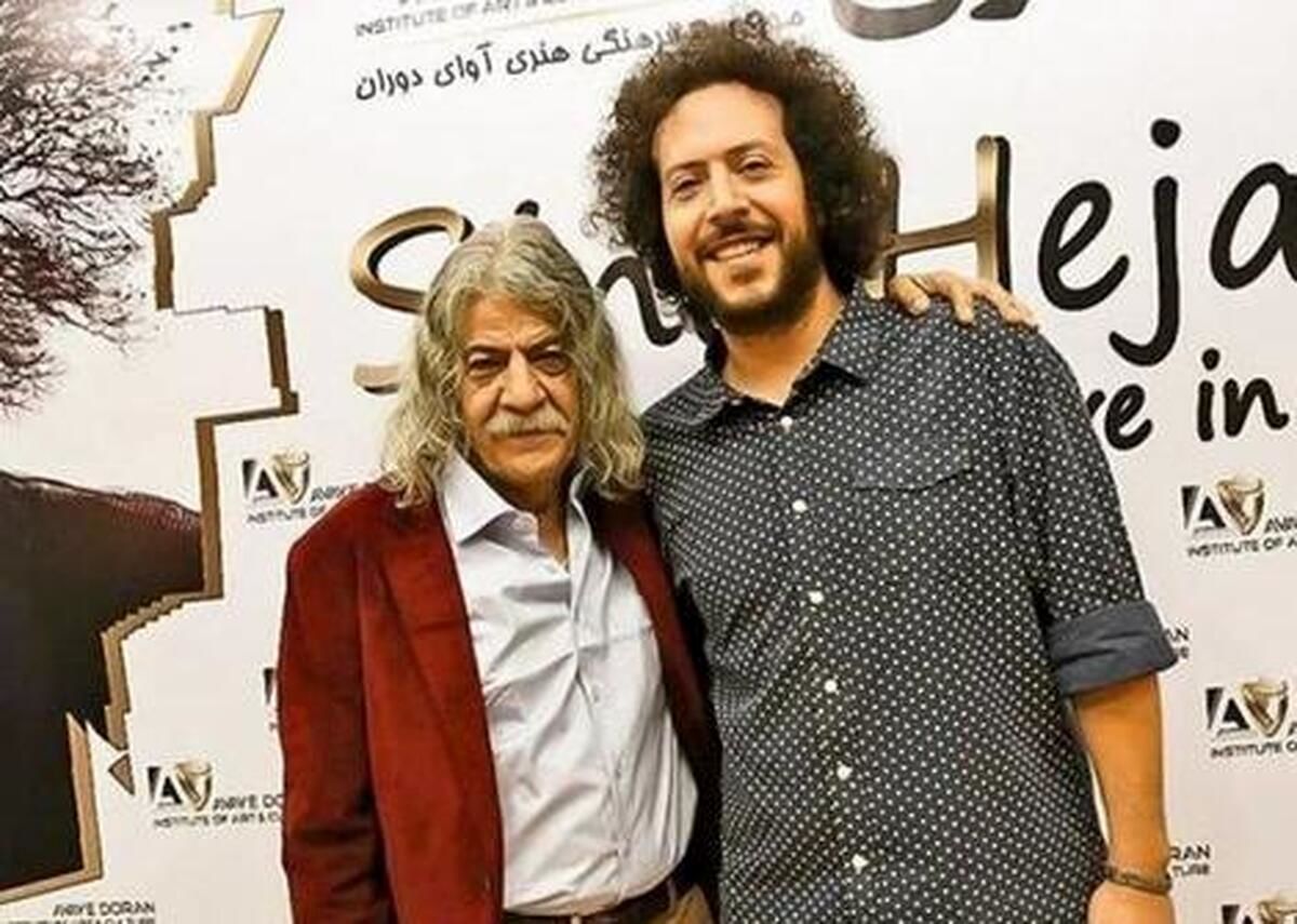 تصویری تلخ از سینا حجازی در خاکسپاری پدرش