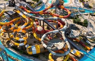 ۸۵ متر سقوط آزاد با ترسناک ترین سرسره آبی دنیا! + ویدئو