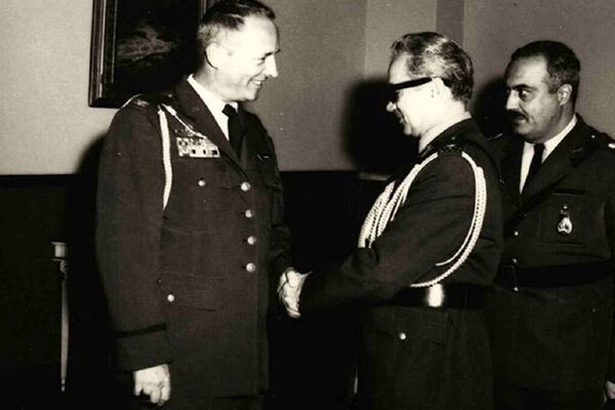 «حسن پاکروان، دومین رئیس ساواک» در لباس ارتش؛ دهه 40