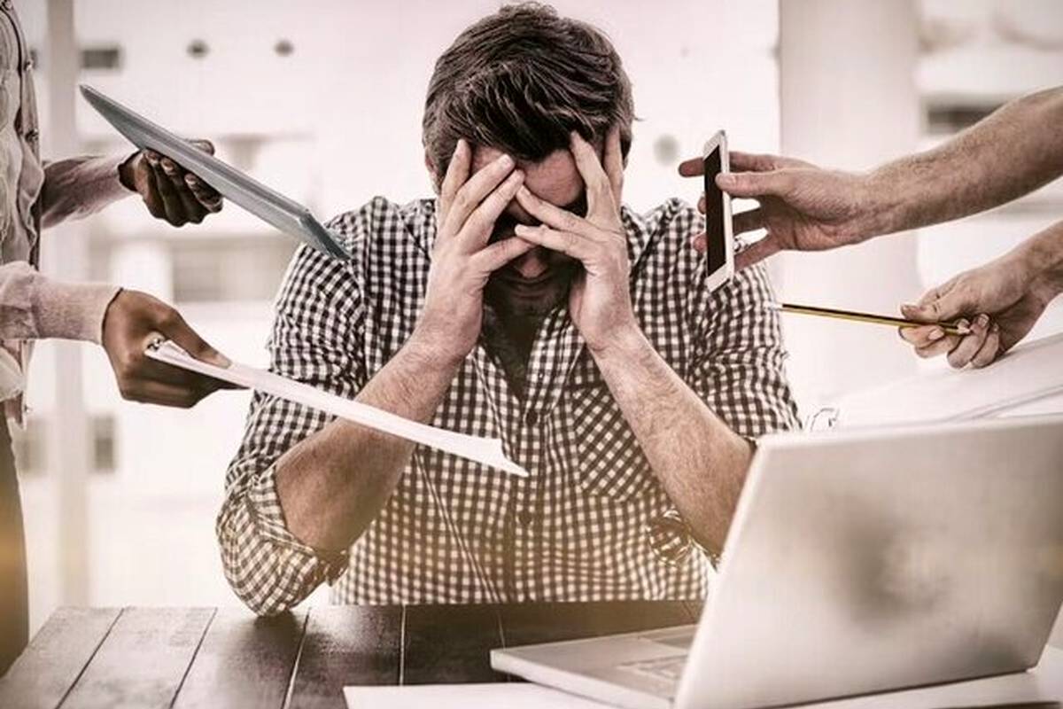 ۷ دلیل استرس در محل کار و نحوه مدیریت آن