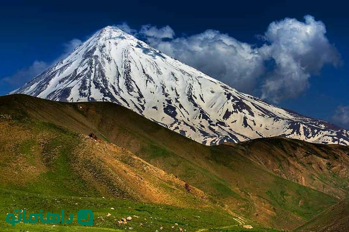 راهنمای سفر یک روزه به دشت هویج؛ سرسبزترین روستا با ویو کوه دماوند