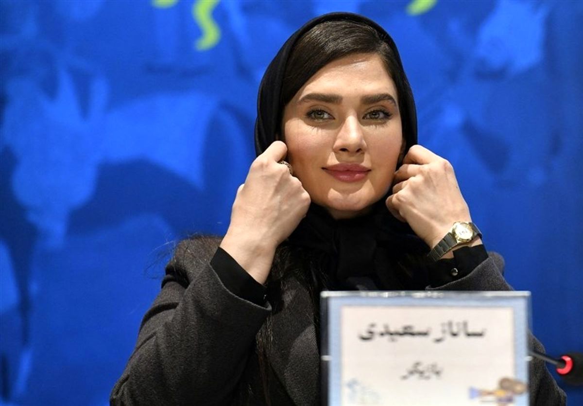 استایل متفاوت ساناز سعیدی؛ بازیگر سریال فریبا در قاب جدید