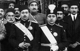  تصویر دیده نشده از فرزندان احمدشاه قاجار در دهه ۱۳۰۰ 