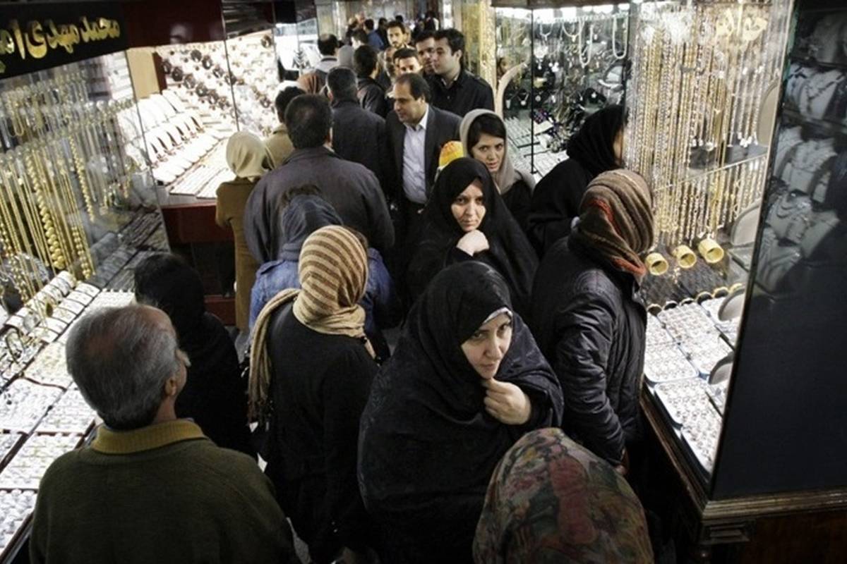 پیشبینی قیمت طلا ۱۴۰۴؛ تب خرید طلا ادامه دارد؟