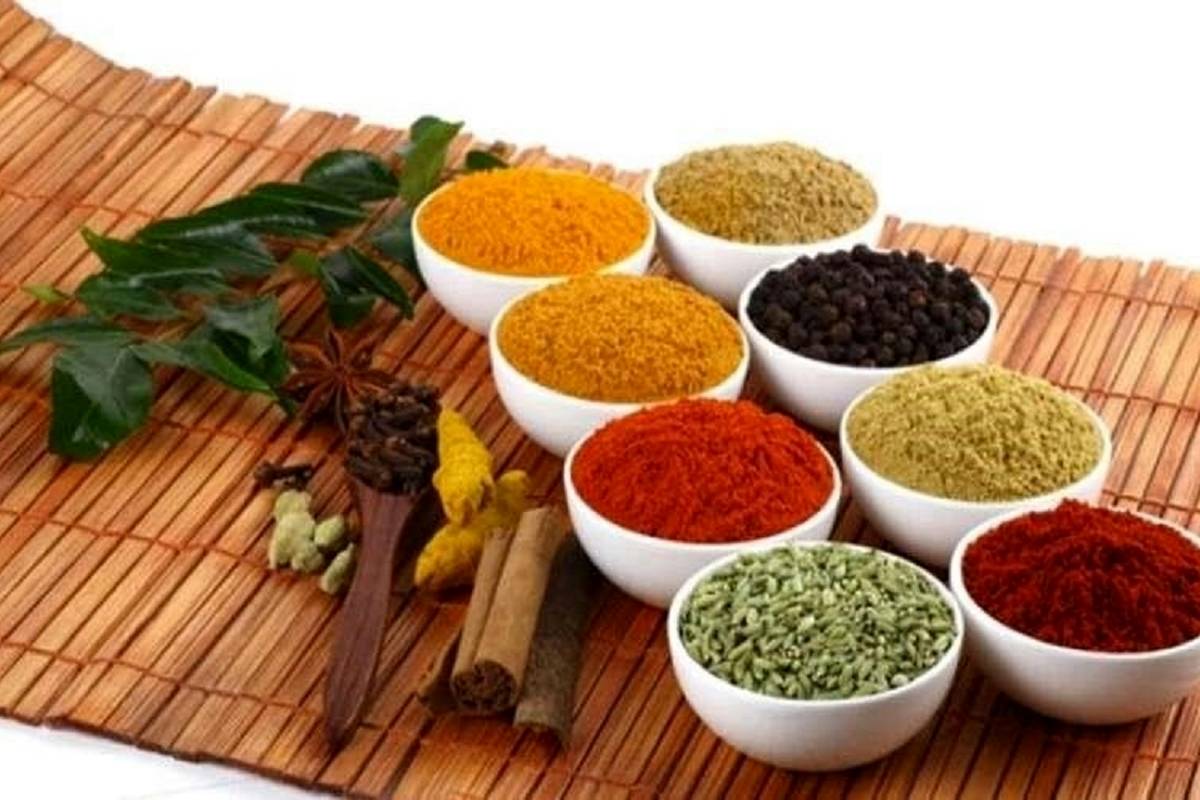 خواص پنهان ادویههایی که هر روز استفاده میکنیم