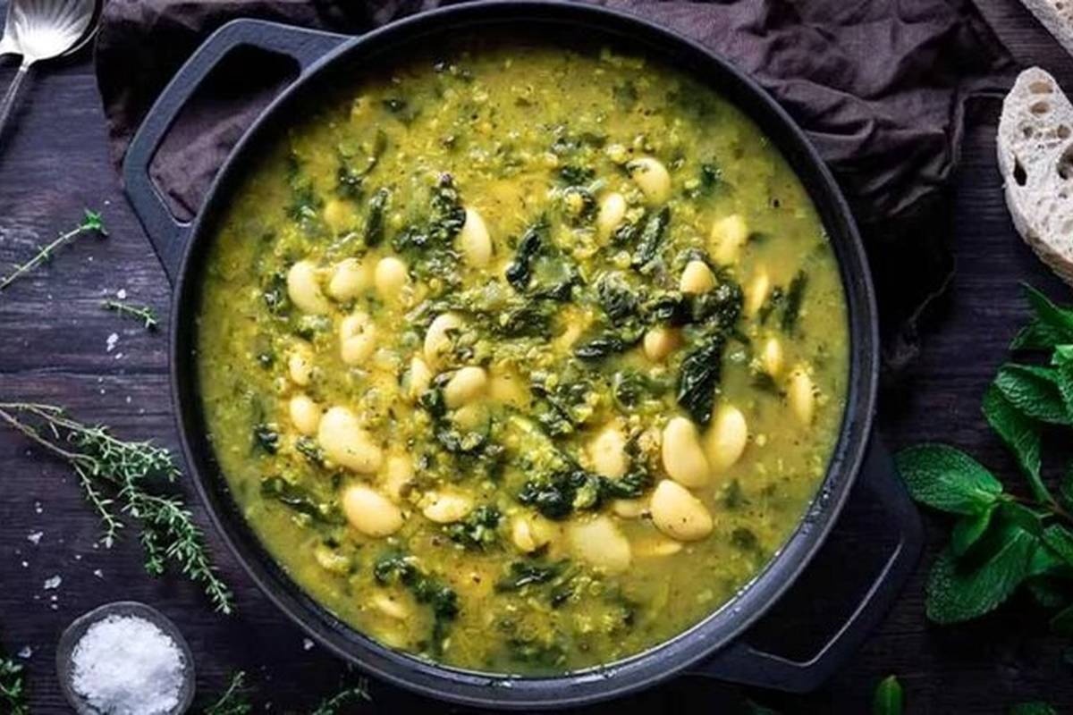 خوشمزه بپزید؛ اسفناج قالی، خورش محلی شمالی برای گیاه خواران