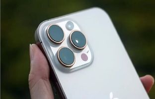 
آنتن گوشی‌های آیفون برگشت
