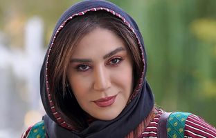  نسیم ادبی در پشت صحنه نمایش چهاراه کوکاکولا 