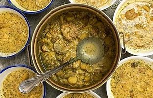 خوشمزه بپزید؛ طرز تهیه آبگوشت بادمجان خوشمزه و متفاوت