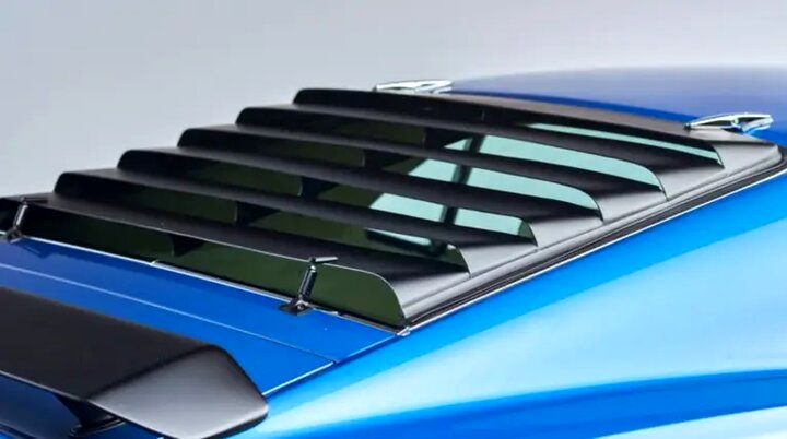 چرا خودروهای عضلانی قدیمی آفتاب‌گیر شیشه عقب داشتند؟