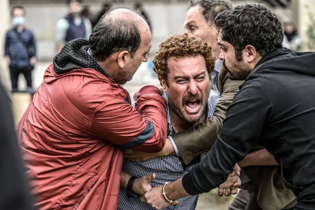 اکران‌های جدید سینماها از اردیبهشت ۱۴۰۴؛ از «بی‌ سر و صدا» تا «صددام»